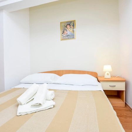 Apartments Jasna Primošten Eksteriør bilde
