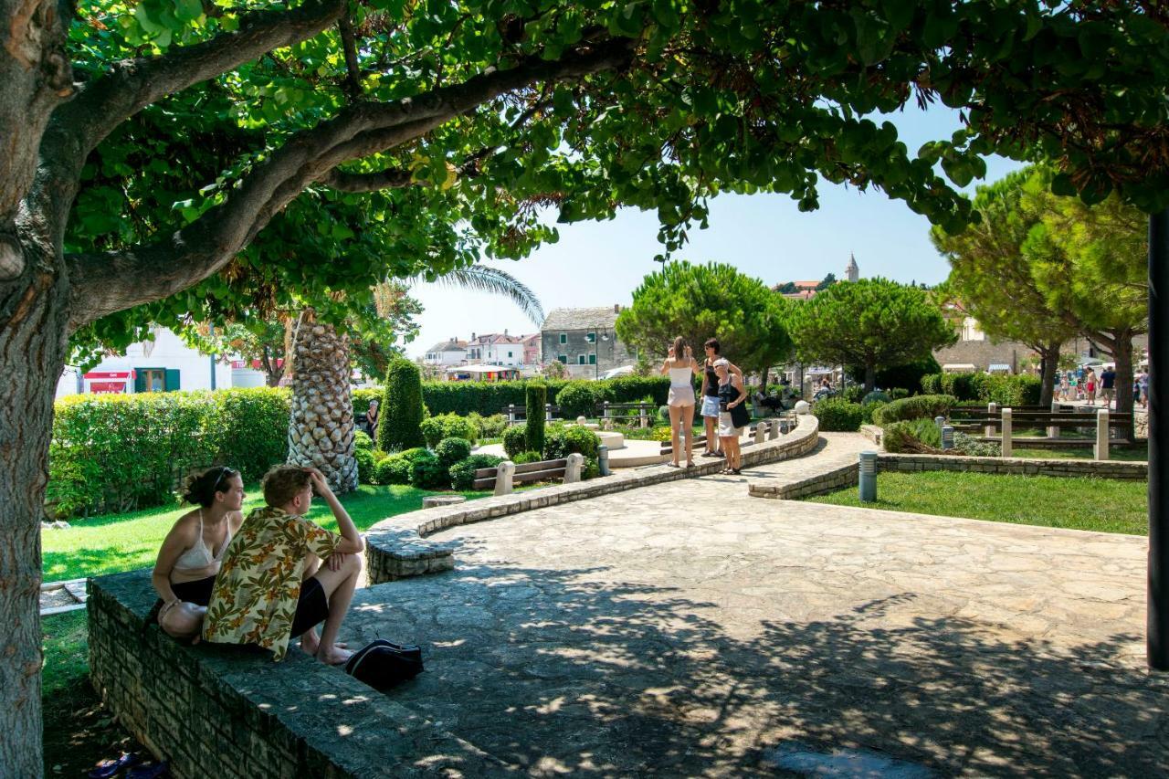 Apartments Jasna Primošten Eksteriør bilde